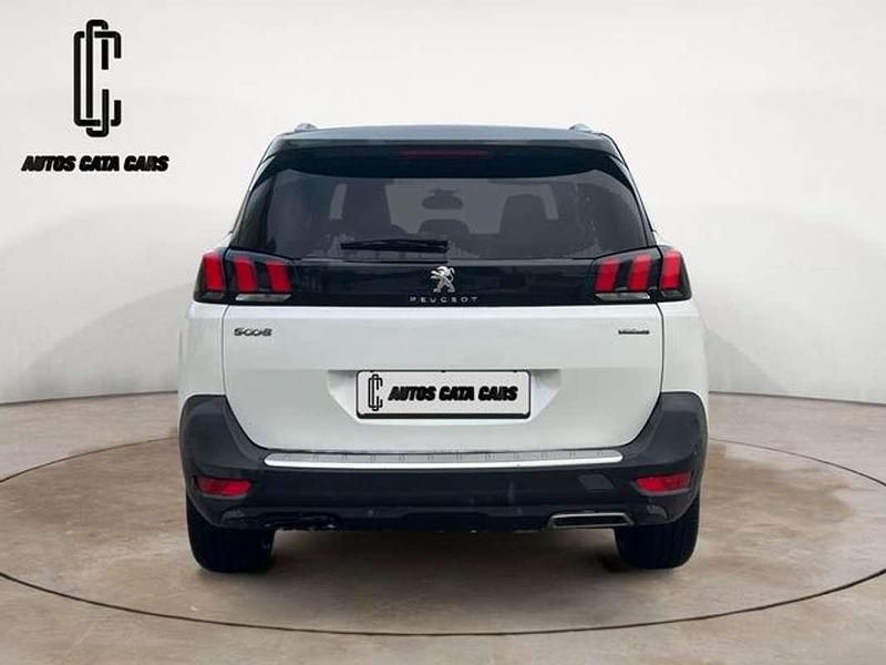 Usado Peugeot 5008 GT-line 131 CV (96 kW) 2019 Blanco SUV