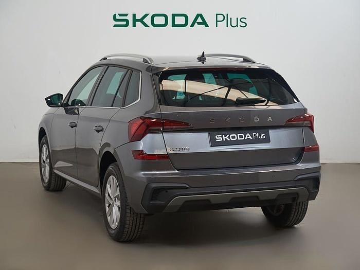 Gris Usado 2024 Skoda Kamiq Selection SUV | 23.900 € (Caro) - Imagen 1/4