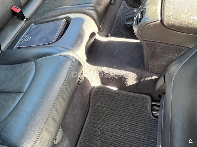 Usado Mercedes CLK200 Elegance 163 CV (119 kW) 2003 Beige Coupe