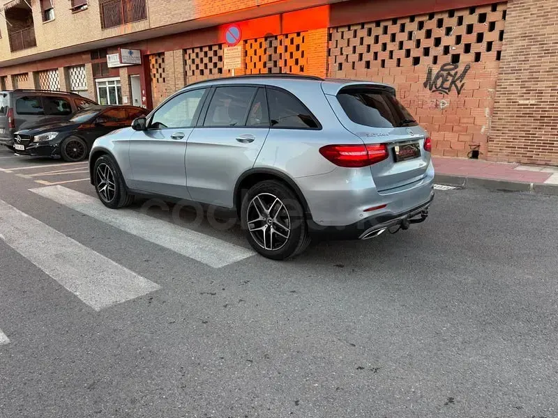 Usado Mercedes GLC220 170 CV (125 kW) 2018 Gris / plata SUV