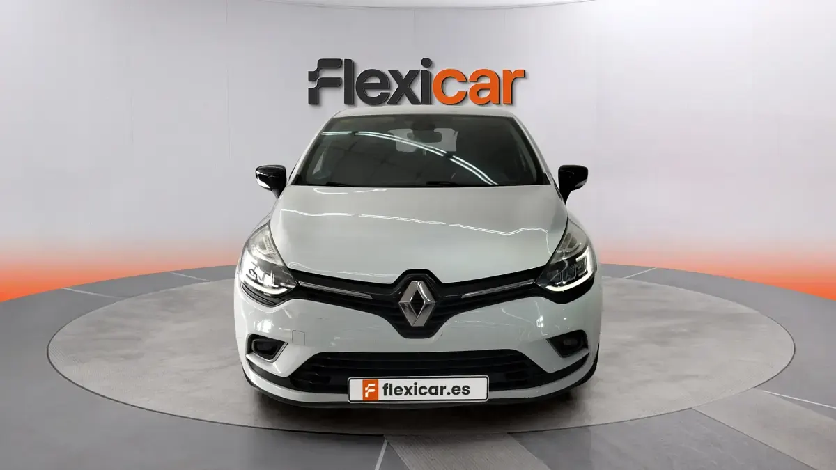 Usado Renault Clio IV LIMITED 90 CV (66 kW) 2018 Blanco Berlina