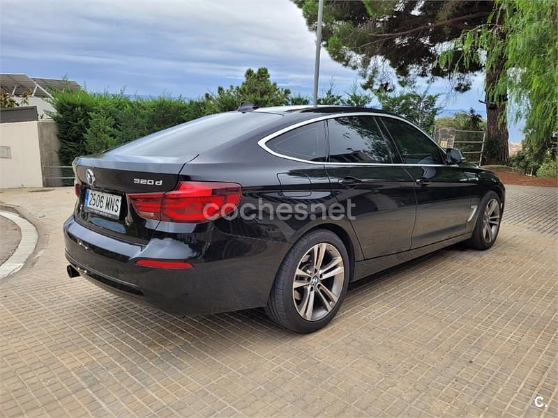 Usado BMW 320 Gran Turismo 190 CV (139 kW) 2020 Negro Berlina