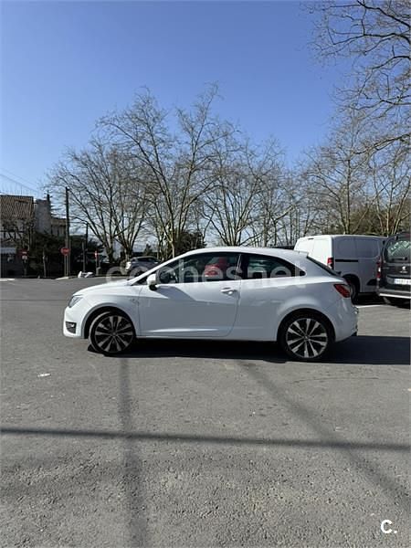 Usado Seat Ibiza SC Crono 110 CV (80 kW) 2017 Blanco Utilitario