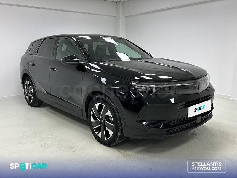 Usado Opel Grandland X 136 CV (100 kW) 2025 Negro SUV