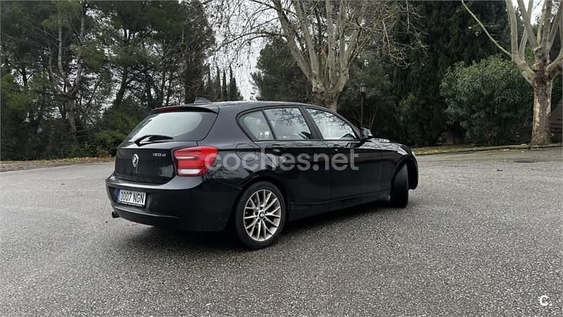 Usado BMW 120 177 CV (130 kW) 2012 Negro Utilitario