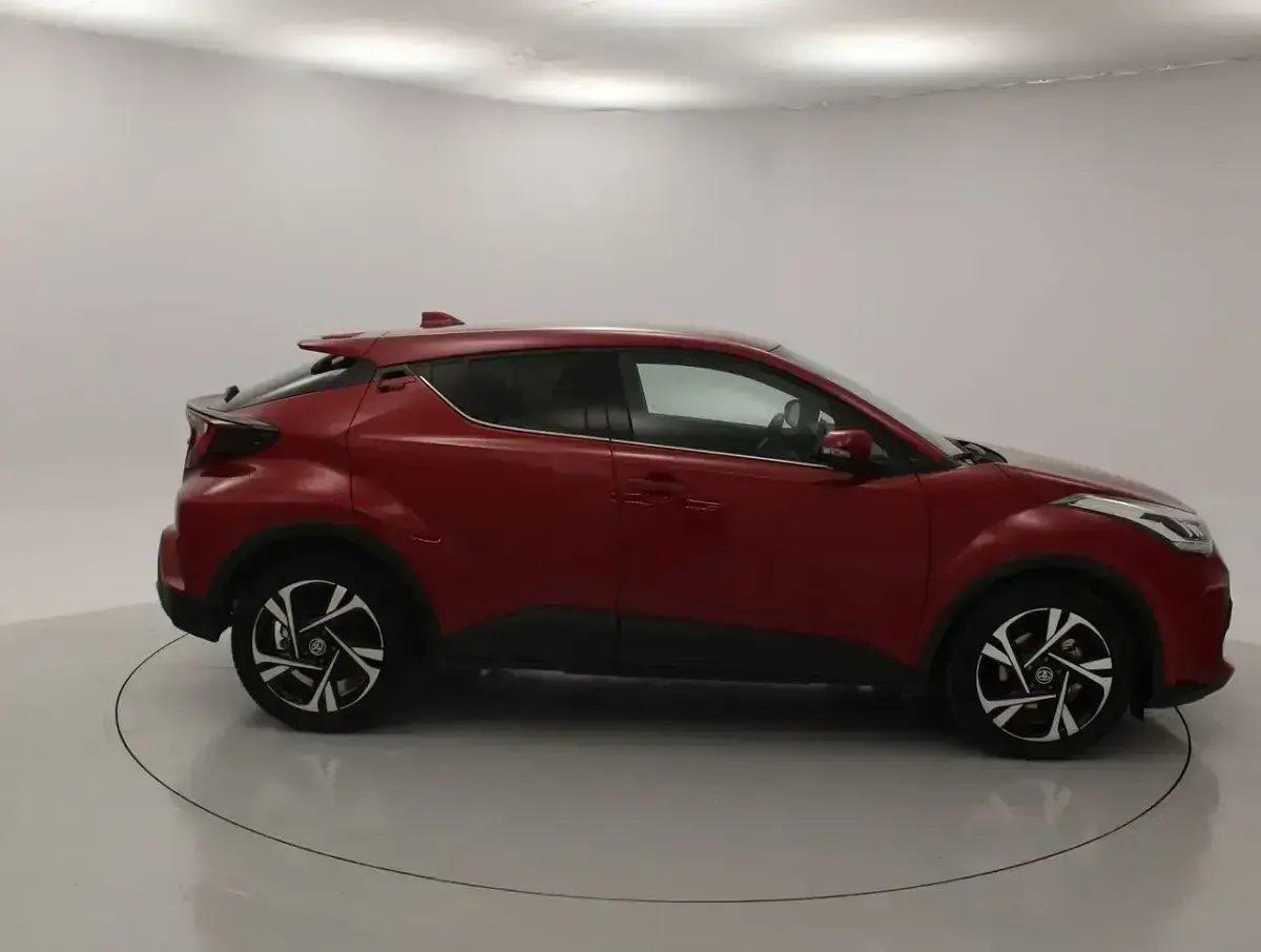 Usado Toyota C-HR Advance 184 CV (135 kW) 2023 Rojo SUV