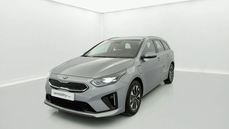 Usado Kia Ceed 141 CV (103 kW) 2021 Lunarsilber Utilitario