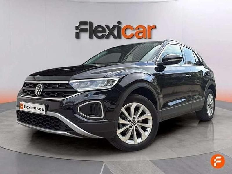 Usado VW T-Roc Advance 150 CV (110 kW) 2022 Negro SUV