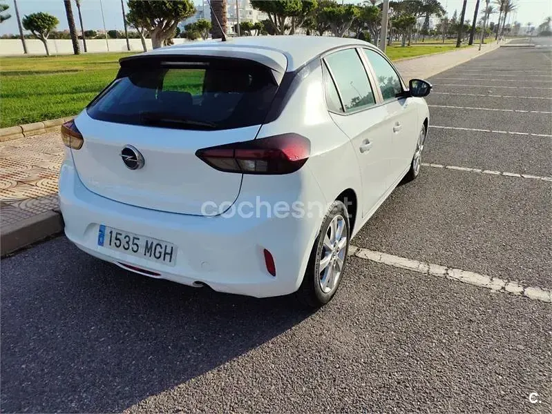 Usado Opel Corsa Edition 102 CV (75 kW) 2023 Blanco Utilitario