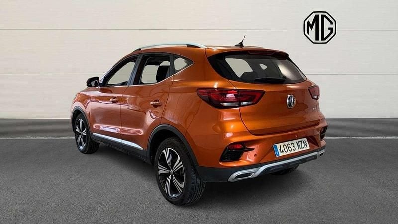 Usado MG ZS Comfort 106 CV (77 kW) 2025 Naranja SUV