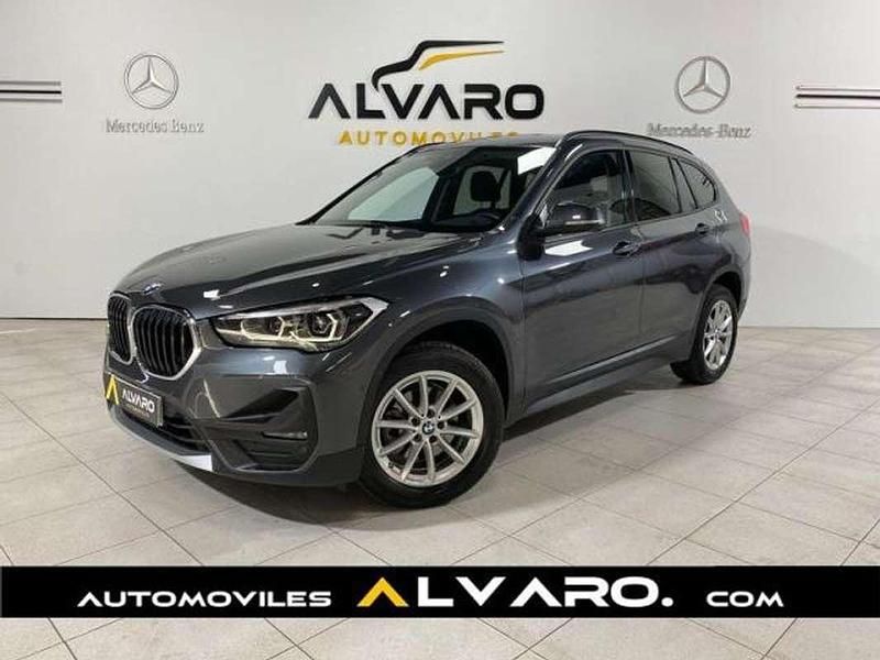 Gris Usado 2022 BMW X1 SUV | 24.490 € (Precio justo) - Imagen 1/4