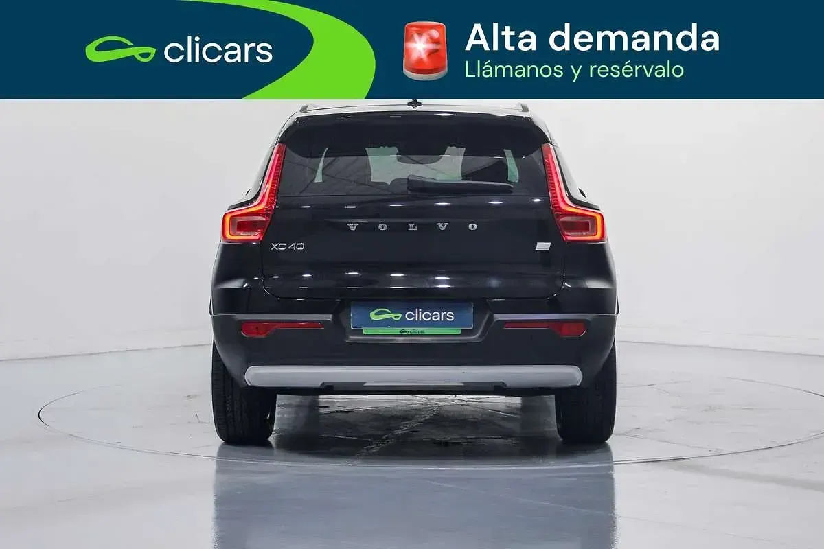 Usado Volvo XC40 Core 129 CV (94 kW) 2021 Negro SUV