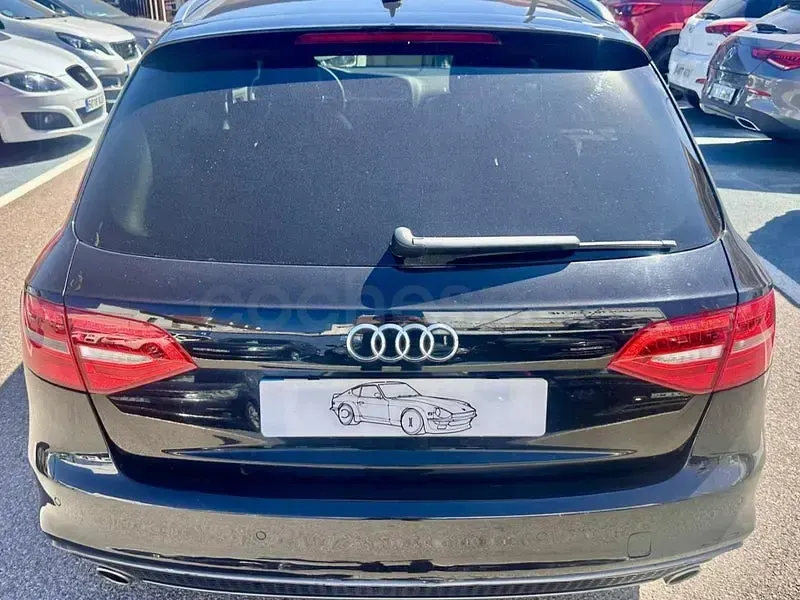 Usado Audi A4 245 CV (180 kW) 2013 Negro Familiar