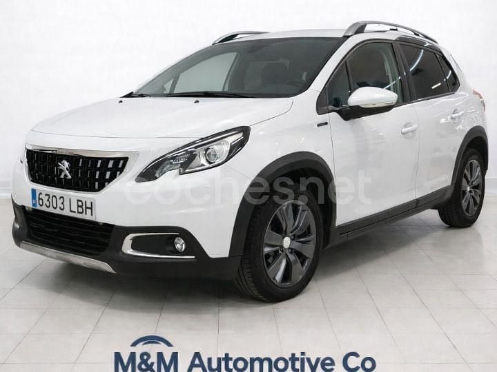 Usado Peugeot 2008 Signature Sky 110 CV (80 kW) 2019 Blanco SUV