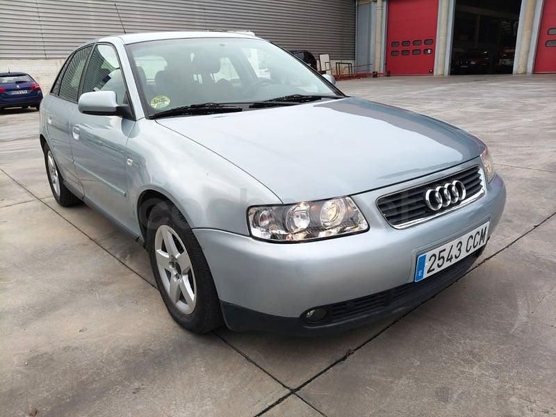 Usado Audi A3 Ambition 125 CV (91 kW) 2002 Azul Berlina