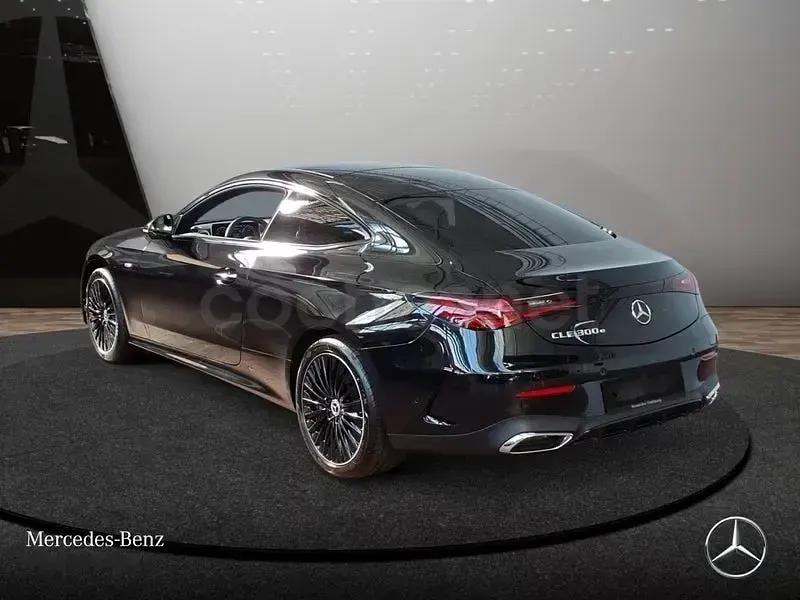 Usado Mercedes CLE300 313 CV (230 kW) 2025 Negro Coupe