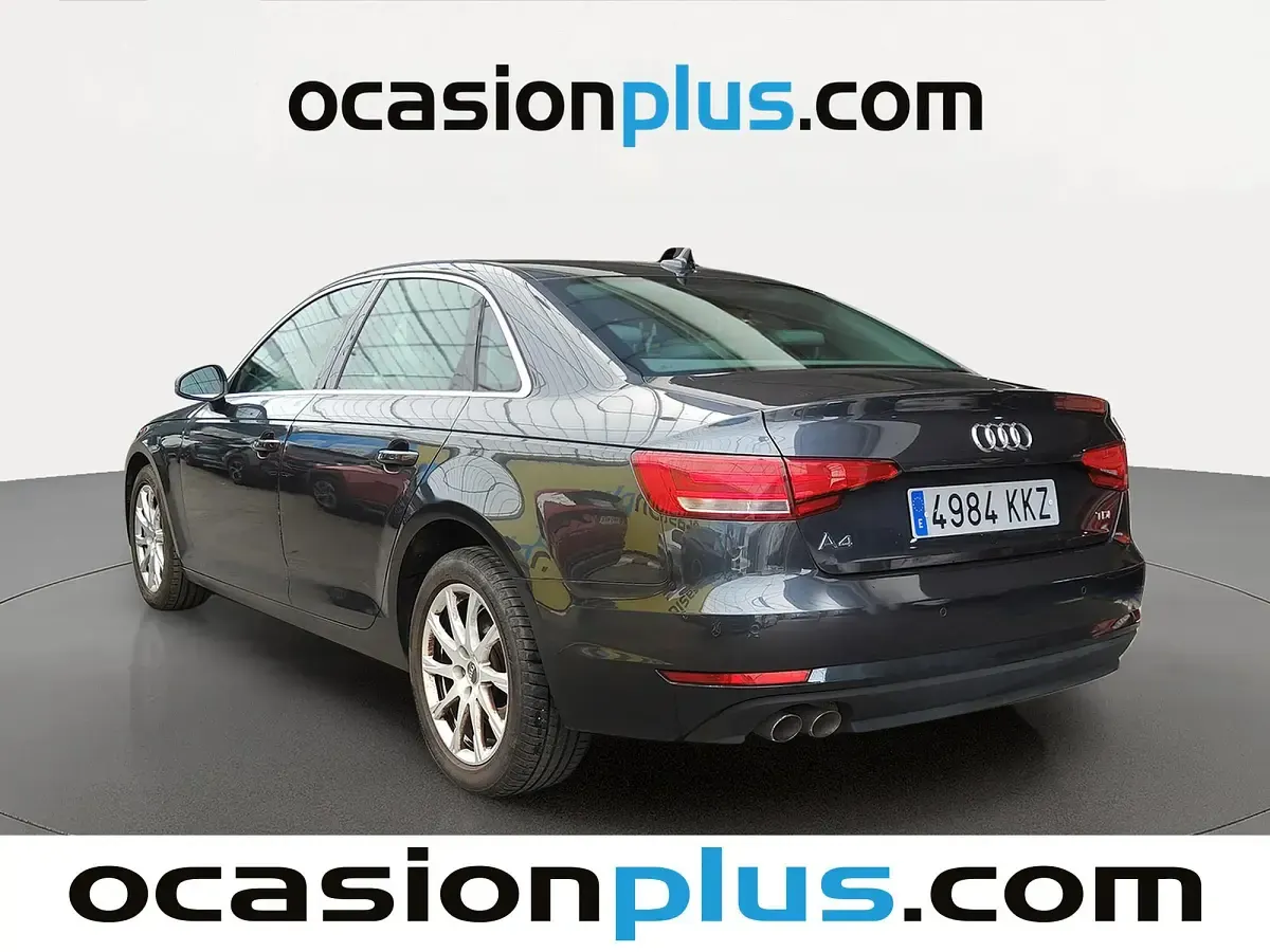 Usado Audi A4 Advanced 190 CV (139 kW) 2018 Gris Berlina