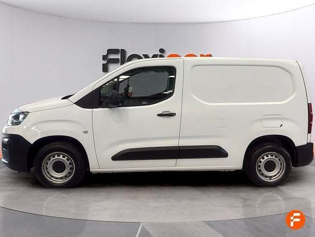Usado Citroën Berlingo Live 102 CV (75 kW) 2020 Gris Monovolumen