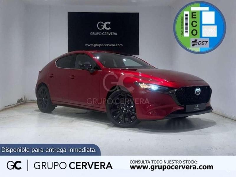 Rojo Nuevo 2025 Mazda 3 Homura-Line Utilitario | 28.990 € (Precio justo) - Imagen 1/4