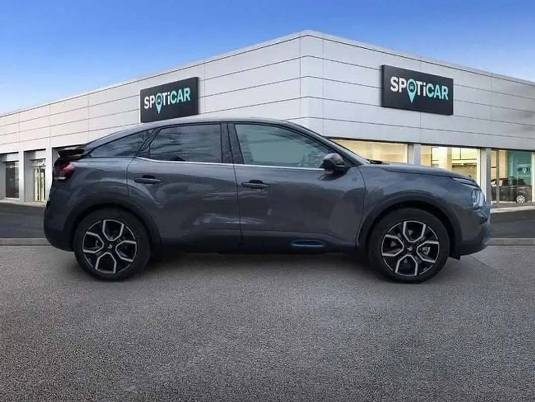 Usado Citroën e-C4 Shine 100 kW (136 CV) 2024 Gris Berlina