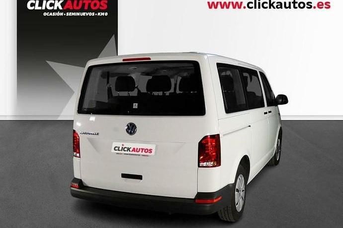 Usado VW Caravelle 110 CV (80 kW) 2022 Negro Monovolumen