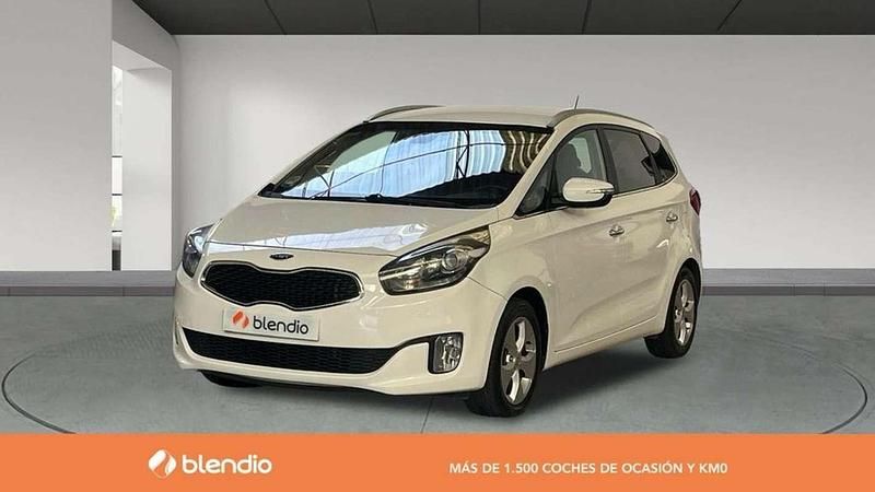 Blanco Usado 2013 Kia Carens Monovolumen | 9900 € (Precio justo) - Imagen 1/4