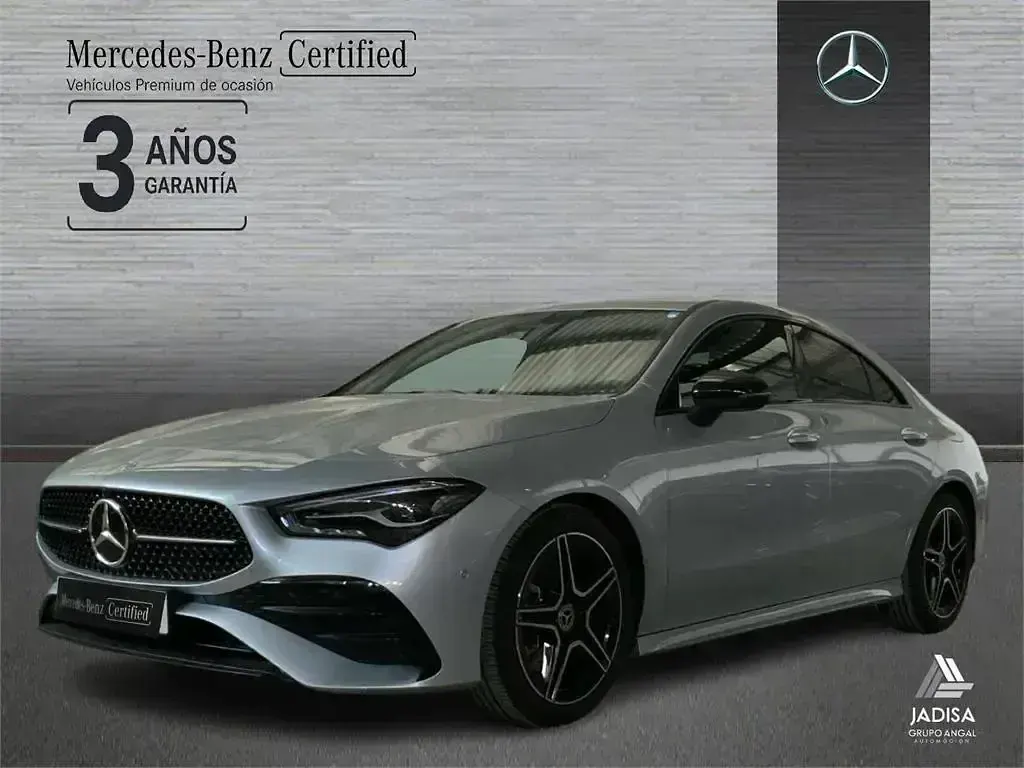 Käytetty Mercedes CLA200 AMG line 163 HP (119 kW) 2025 Sedan