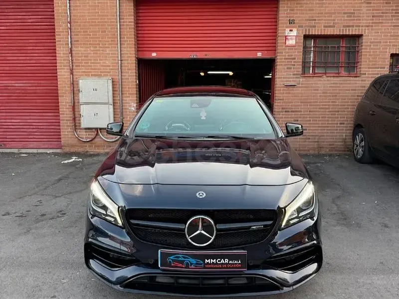Usado Mercedes CLA45 AMG 381 CV (280 kW) 2018 Azul Coupe