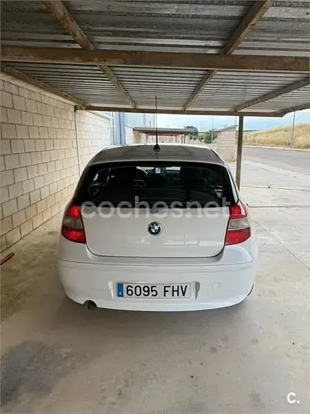 Usado BMW 120 163 CV (119 kW) 2006 Blanco Utilitario