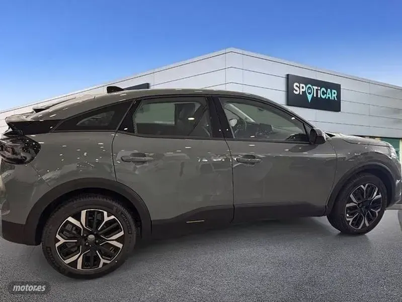 Nuevo Citroën C4 Business Class 145 CV (106 kW) 2026 Verde SUV