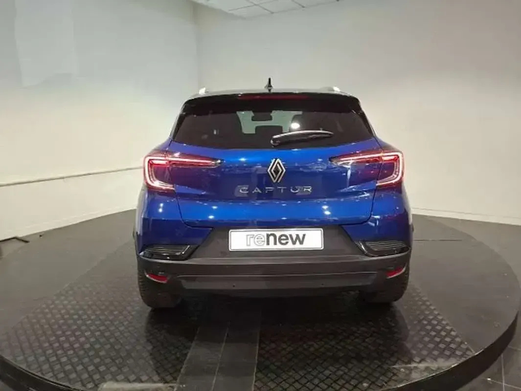 Usado Renault Captur Techno 101 CV (74 kW) 2026 Azul SUV