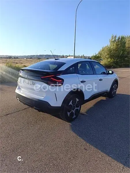 Usado Citroën C4 Feel 110 CV (80 kW) 2021 Blanco Berlina