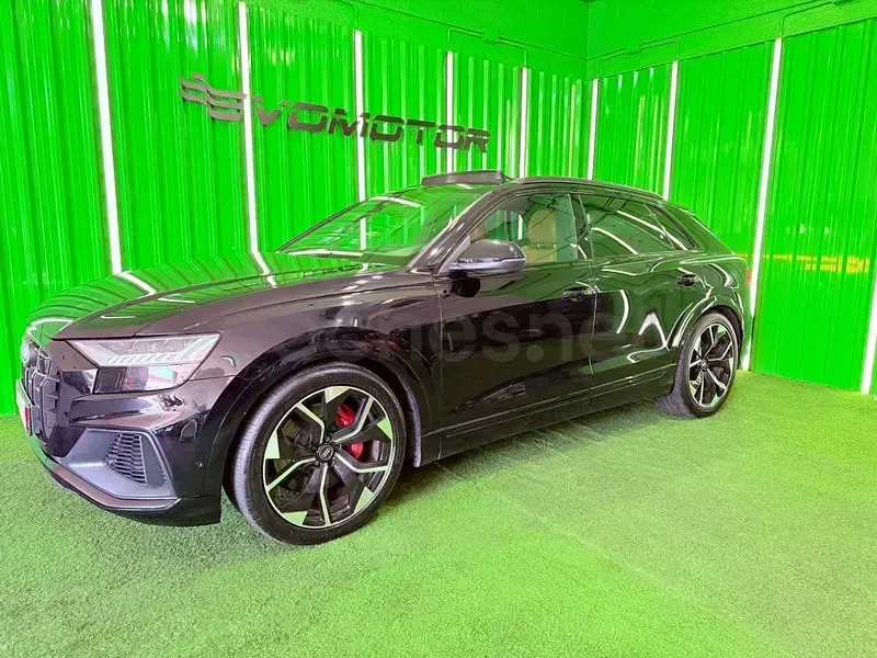 Usado Audi SQ8 435 CV (319 kW) 2020 Negro SUV