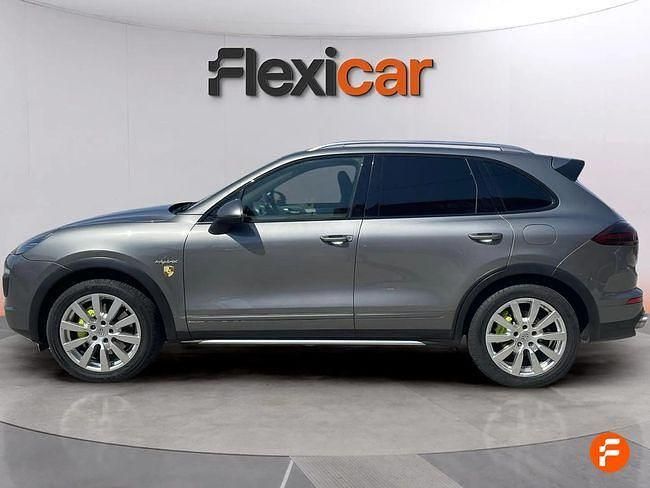 Usado Porsche Cayenne S E-Hybrid 416 CV (305 kW) 2017 Gris SUV