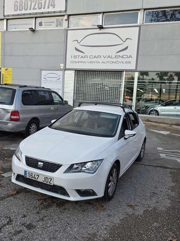 Blanco Usado 2015 Seat Leon Reference Utilitario | 6799 € (Precio justo) - Imagen 1/4