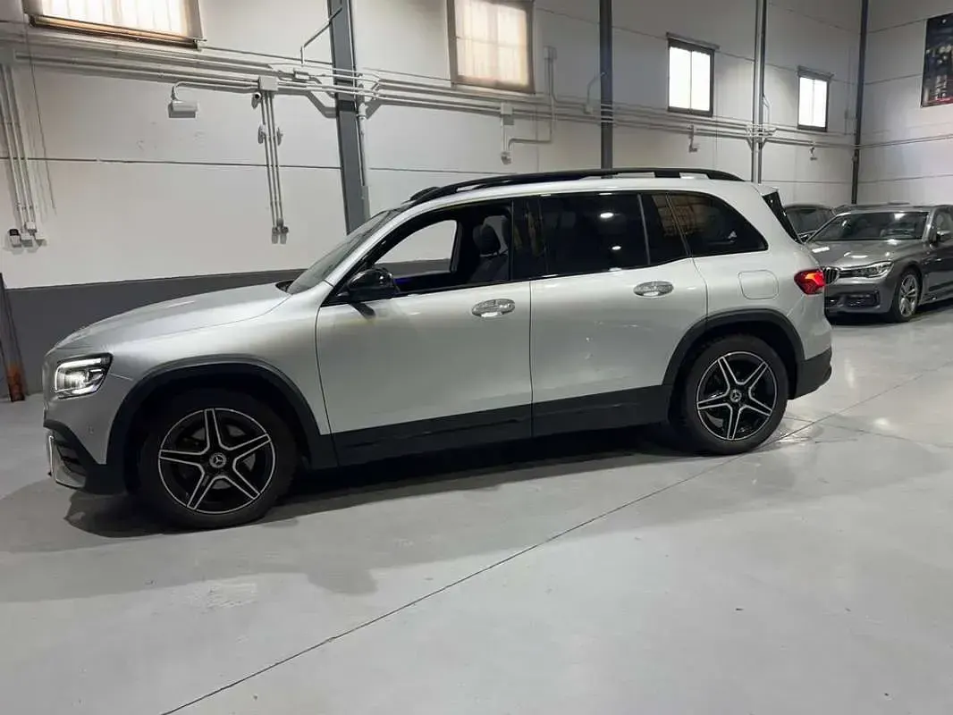 Usado Mercedes GLB200 150 CV (110 kW) 2020 Gris SUV