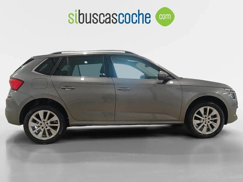 Usado Skoda Kamiq Ambition 150 CV (110 kW) 2023 Gris/plata SUV