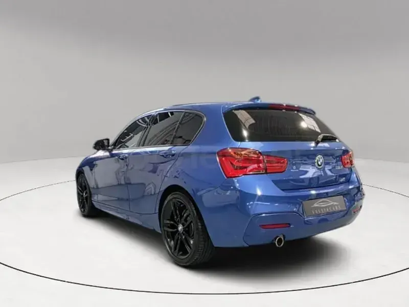 Usado BMW 116 116 CV (85 kW) 2017 Azul Utilitario