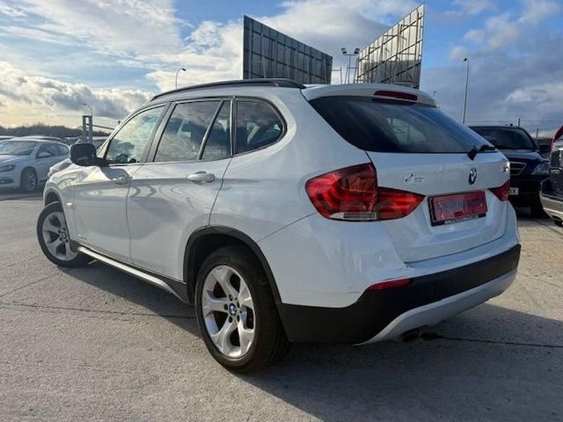 Usado BMW X1 143 HP (105 kW) 2011 Branco SUV