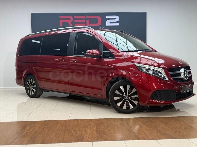 Usado Mercedes V250 Avantgarde 190 CV (139 kW) 2020 Granate Monovolumen