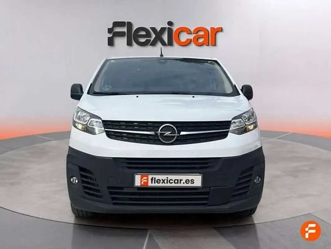 Usado Opel Vivaro-e Combi 102 CV (75 kW) 2022 Blanco Monovolumen