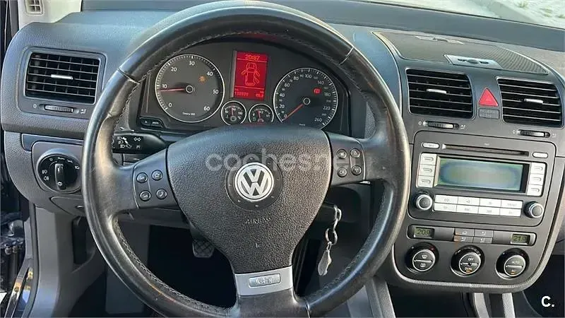Usado VW Golf VI GT 105 CV (77 kW) 2008 Negro Utilitario