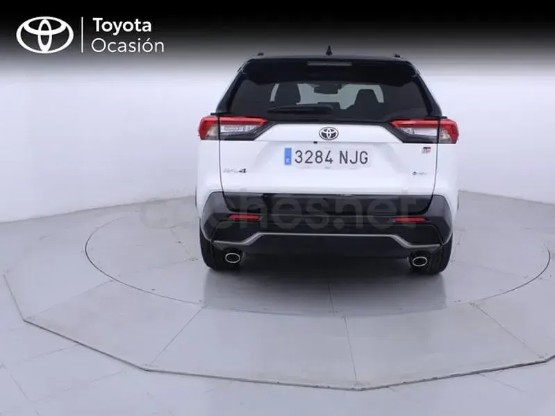 Usado Toyota RAV4 Hybrid Plus 222 CV (163 kW) 2025 Blanco SUV