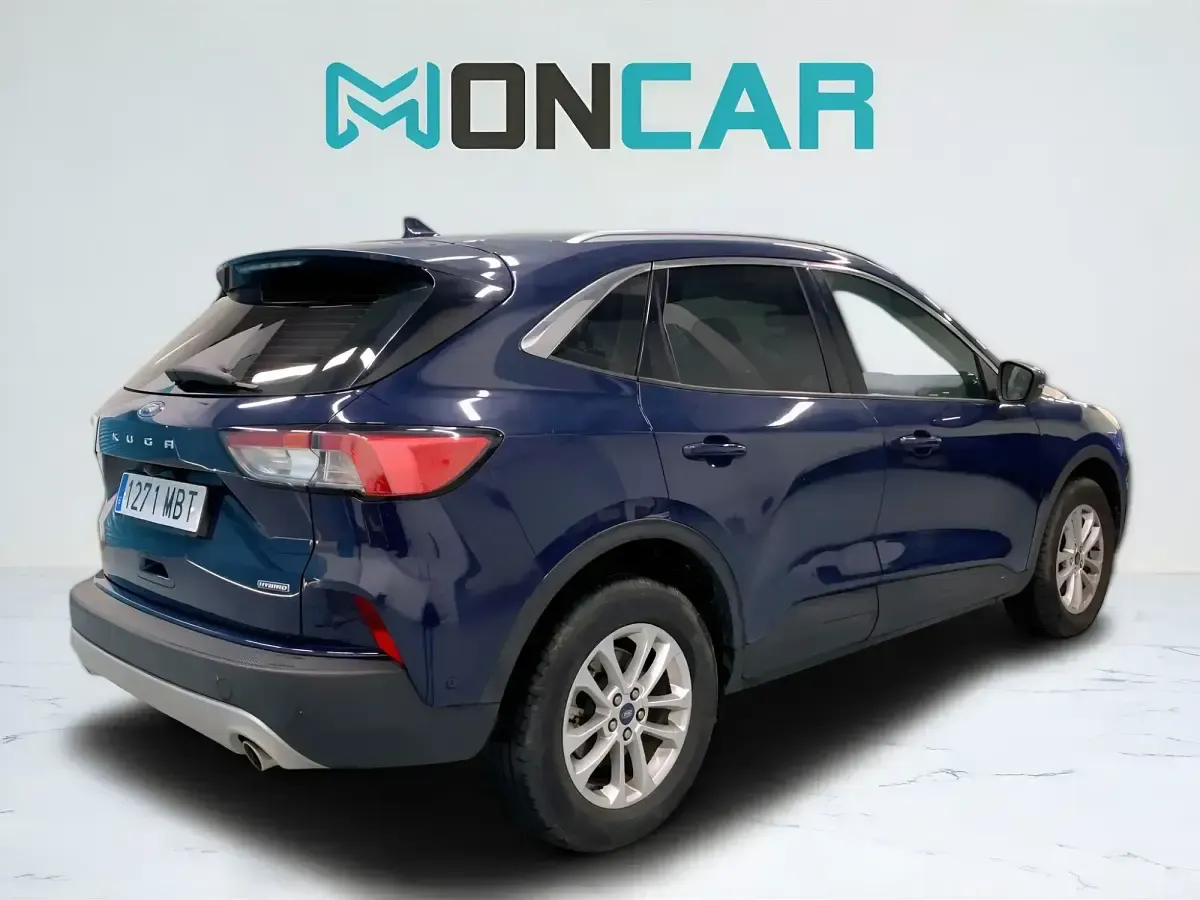 Usado Ford Kuga Titanium 190 CV (139 kW) 2022 Azul SUV