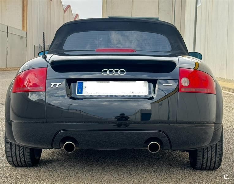 Usado Audi TT Roadster 225 CV (165 kW) 2000 Negro Descapotable