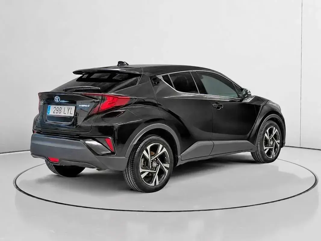 Usado Toyota C-HR Advance 122 CV (89 kW) 2022 Negro SUV