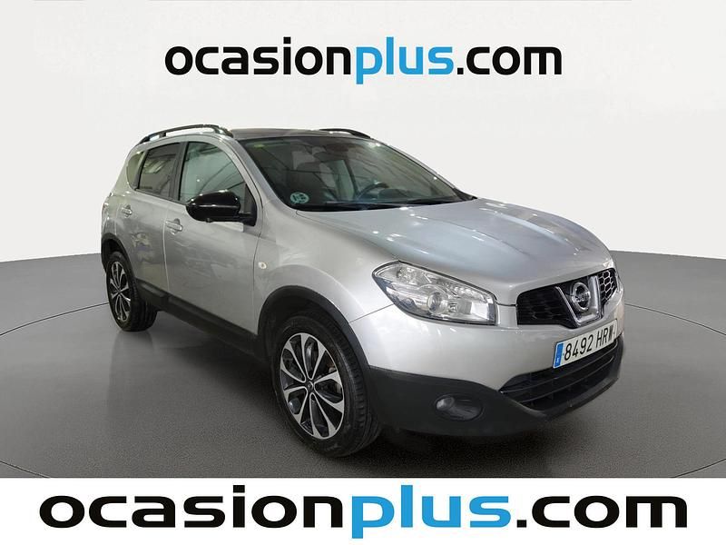 Usado Nissan Qashqai 360º 110 CV (80 kW) 2013 Gris plata SUV