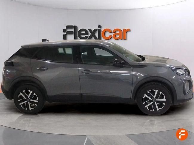 Usado Peugeot 2008 Active 100 CV (73 kW) 2023 Gris SUV