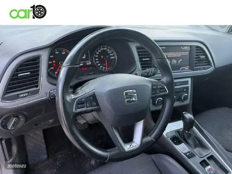 Usado Seat Leon XCELLENCE 130 CV (95 kW) 2020 Gris Berlina