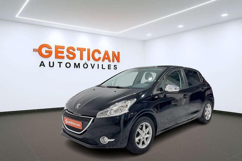 Negro Usado 2015 Peugeot 208 Style Utilitario | 8990 € (Precio justo) - Imagen 1/4